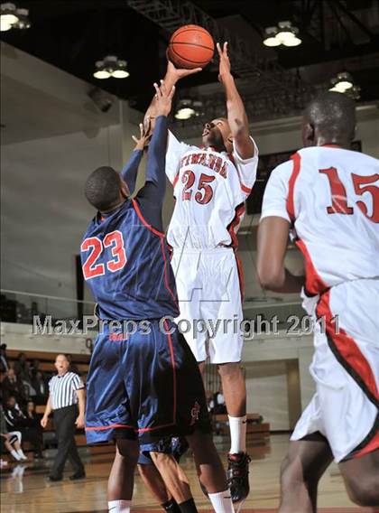 Thumbnail 2 in Etiwanda vs. Colony (APU Shootout) photogallery.