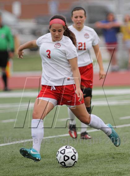 Thumbnail 3 in Manhattan vs Maize (KSHSAA 6A Third Place Match) photogallery.