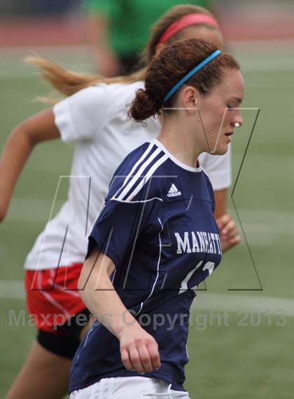 Thumbnail 2 in Manhattan vs Maize (KSHSAA 6A Third Place Match) photogallery.