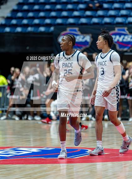 Thumbnail 1 in PACE ACADEMY vs. NORTH OCONEE (GHSA 4A FINALS) photogallery.