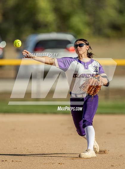 Thumbnail 2 in Grand Island vs Lincoln Southeast (HAC Tournament) photogallery.