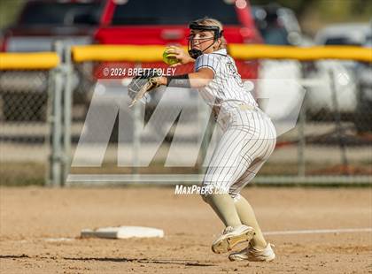 Thumbnail 1 in Grand Island vs Lincoln Southeast (HAC Tournament) photogallery.