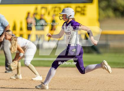 Thumbnail 1 in Grand Island vs Lincoln Southeast (HAC Tournament) photogallery.