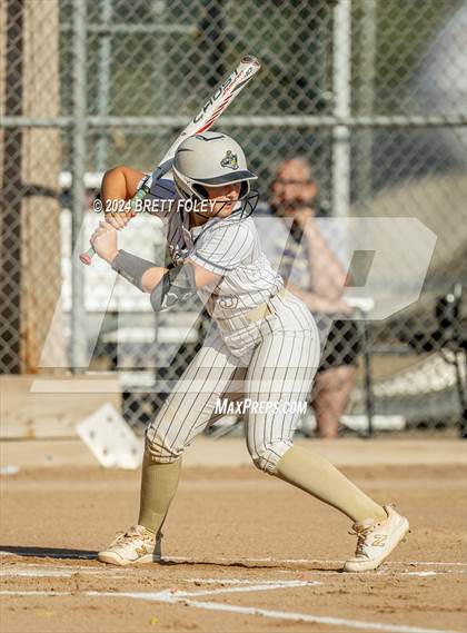Thumbnail 3 in Grand Island vs Lincoln Southeast (HAC Tournament) photogallery.