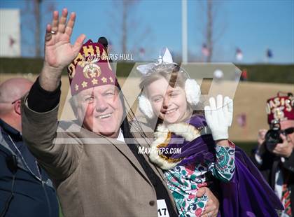 Thumbnail 1 in North Carolina vs. South Carolina (Shrine Bowl) photogallery.