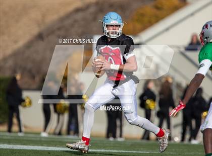 Thumbnail 3 in North Carolina vs. South Carolina (Shrine Bowl) photogallery.