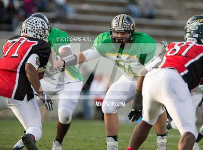 Thumbnail 1 in North Carolina vs. South Carolina (Shrine Bowl) photogallery.