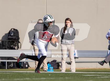 Thumbnail 1 in North Carolina vs. South Carolina (Shrine Bowl) photogallery.