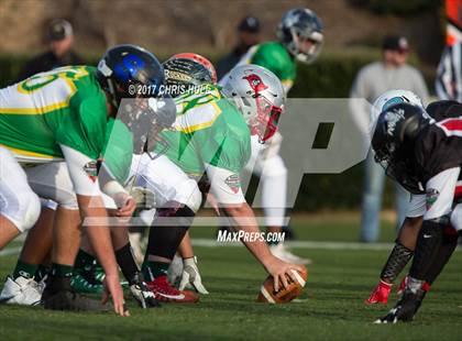 Thumbnail 1 in North Carolina vs. South Carolina (Shrine Bowl) photogallery.
