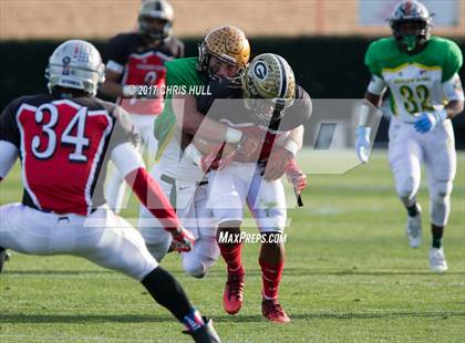 Thumbnail 1 in North Carolina vs. South Carolina (Shrine Bowl) photogallery.