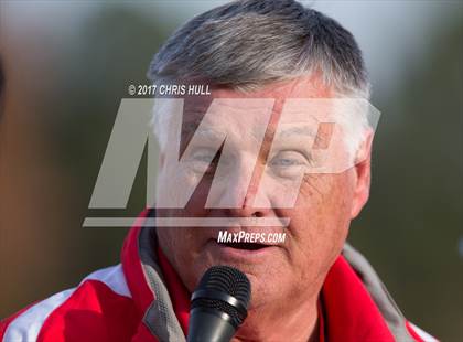 Thumbnail 1 in North Carolina vs. South Carolina (Shrine Bowl) photogallery.