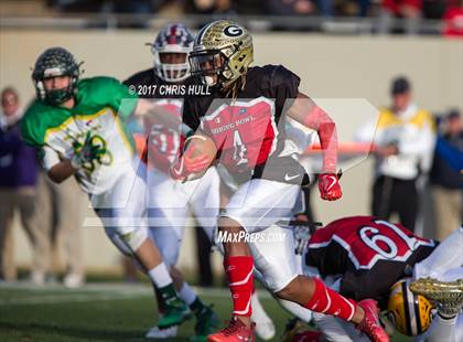 Thumbnail 3 in North Carolina vs. South Carolina (Shrine Bowl) photogallery.