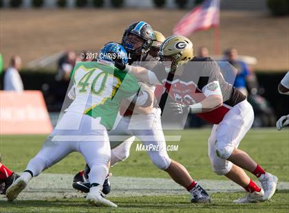 Thumbnail 1 in North Carolina vs. South Carolina (Shrine Bowl) photogallery.