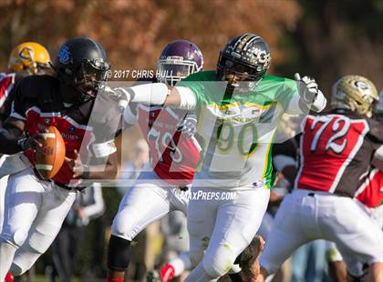 Thumbnail 2 in North Carolina vs. South Carolina (Shrine Bowl) photogallery.