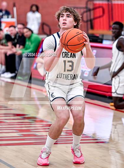 Thumbnail 1 in Crean Lutheran @ St. Mary's (Nike Extravaganza) photogallery.