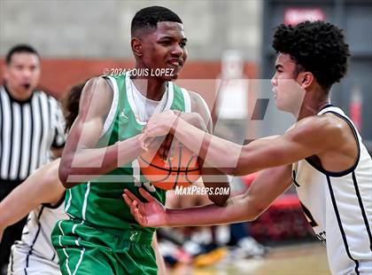 Thumbnail 2 in Crean Lutheran @ St. Mary's (Nike Extravaganza) photogallery.