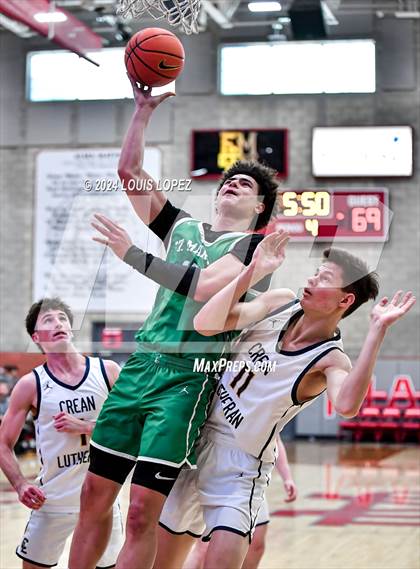 Thumbnail 3 in Crean Lutheran @ St. Mary's (Nike Extravaganza) photogallery.