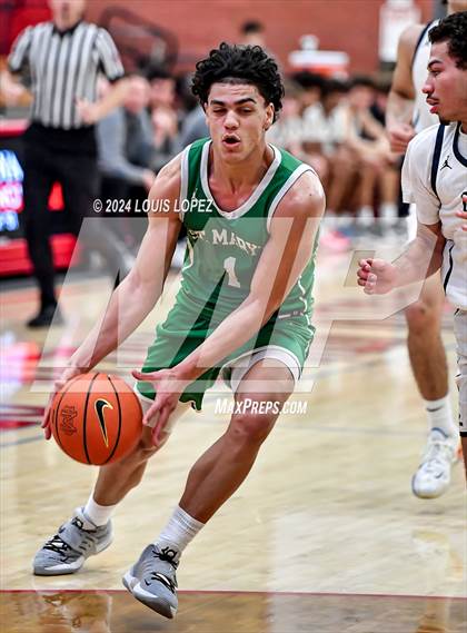 Thumbnail 3 in Crean Lutheran @ St. Mary's (Nike Extravaganza) photogallery.