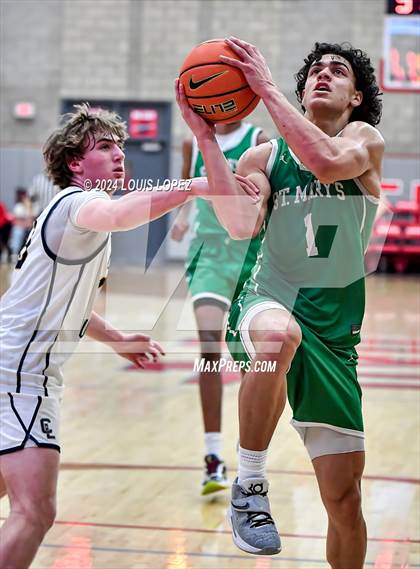 Thumbnail 1 in Crean Lutheran @ St. Mary's (Nike Extravaganza) photogallery.