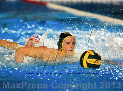 Thumbnail 3 in Clairemont vs. Mar Vista (CIF SDS D3 First Round) photogallery.