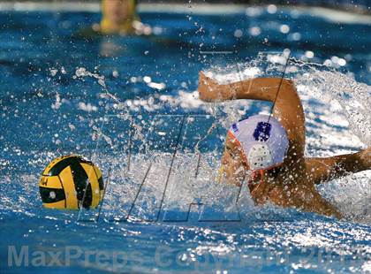 Thumbnail 3 in Clairemont vs. Mar Vista (CIF SDS D3 First Round) photogallery.
