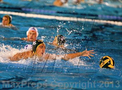 Thumbnail 2 in Clairemont vs. Mar Vista (CIF SDS D3 First Round) photogallery.