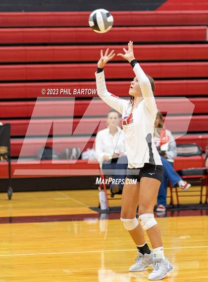 Thumbnail 1 in Sheridan @ Crooksville photogallery.