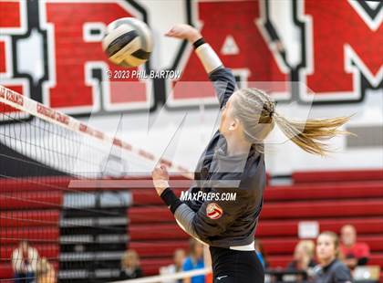 Thumbnail 1 in Sheridan @ Crooksville photogallery.