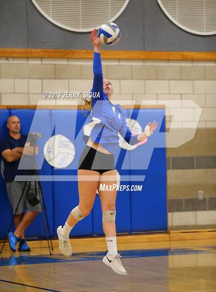 Thumbnail 3 in Rocklin vs. Gregori (CIF SJS D1 Quarterfinal) photogallery.