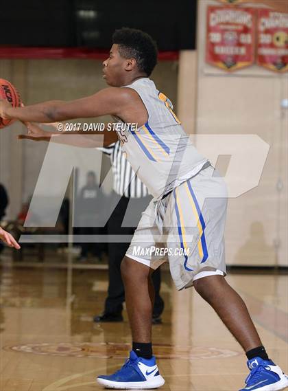 Thumbnail 1 in Newark Memorial vs. Folsom (Fr. Kelly Tribute) photogallery.