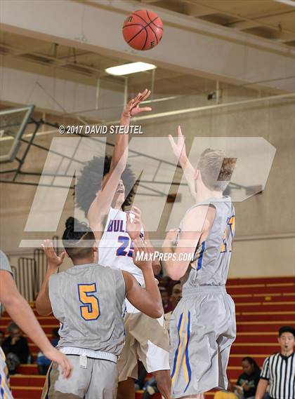 Thumbnail 1 in Newark Memorial vs. Folsom (Fr. Kelly Tribute) photogallery.
