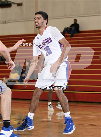 Thumbnail 1 in Newark Memorial vs. Folsom (Fr. Kelly Tribute) photogallery.