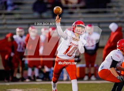 Thumbnail 2 in Duchesne vs. Milford (UHSAA 2A Semifinal) photogallery.