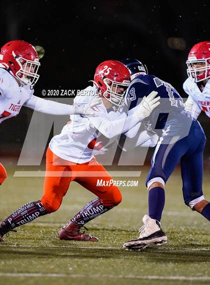 Thumbnail 3 in Duchesne vs. Milford (UHSAA 2A Semifinal) photogallery.