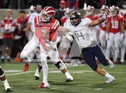 Thumbnail 1 in Mater Dei vs. St. John Bosco photogallery.