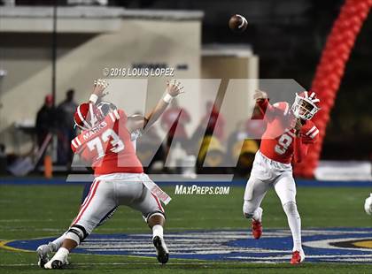 Thumbnail 2 in Mater Dei vs. St. John Bosco photogallery.