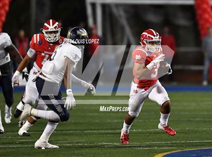 Thumbnail 1 in Mater Dei vs. St. John Bosco photogallery.