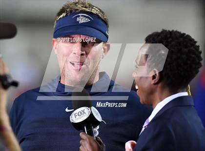 Thumbnail 1 in Mater Dei vs. St. John Bosco photogallery.