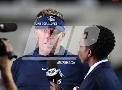 Thumbnail 1 in Mater Dei vs. St. John Bosco photogallery.