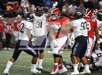Thumbnail 1 in Mater Dei vs. St. John Bosco photogallery.