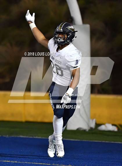 Thumbnail 1 in Mater Dei vs. St. John Bosco photogallery.