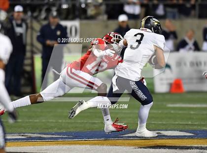 Thumbnail 3 in Mater Dei vs. St. John Bosco photogallery.