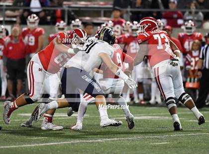 Thumbnail 3 in Mater Dei vs. St. John Bosco photogallery.