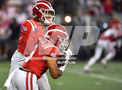 Thumbnail 3 in Mater Dei vs. St. John Bosco photogallery.