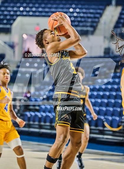 Thumbnail 2 in Spring Woods vs. Milby (Houston ISD Tournament) photogallery.
