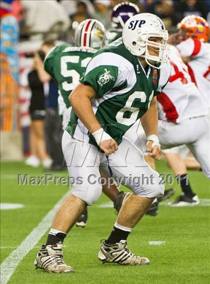 Thumbnail 3 in Aleppo Shriners All-Star Classic (North vs. South) photogallery.