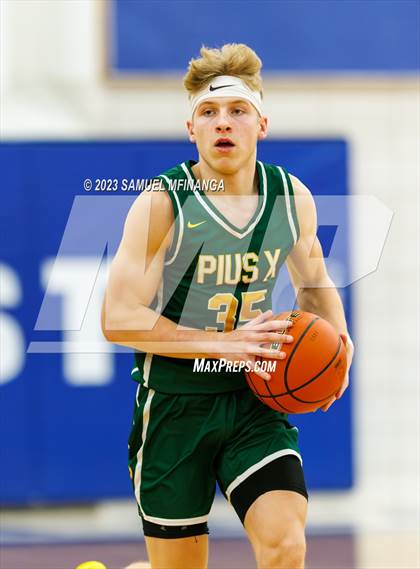 Thumbnail 3 in Lincoln Southeast vs. Pius X (HAC Tournament) photogallery.