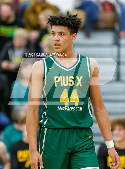 Thumbnail 3 in Lincoln Southeast vs. Pius X (HAC Tournament) photogallery.