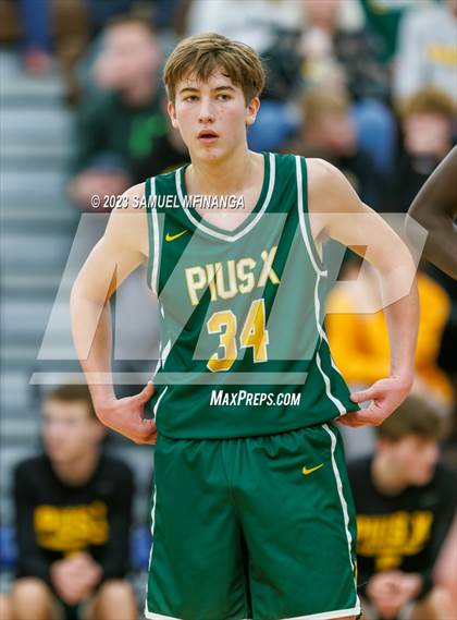 Thumbnail 2 in Lincoln Southeast vs. Pius X (HAC Tournament) photogallery.
