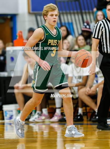 Thumbnail 3 in Lincoln Southeast vs. Pius X (HAC Tournament) photogallery.